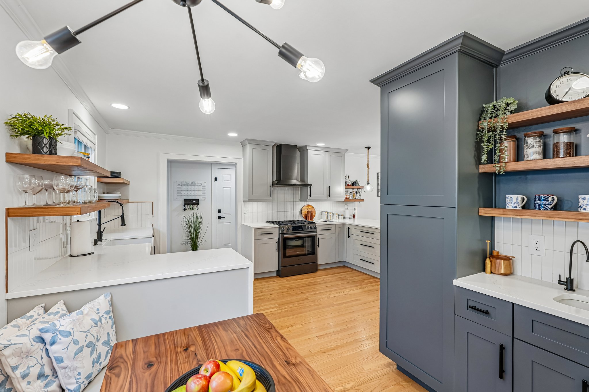 S Highwood Ave-S2904-022.jpg