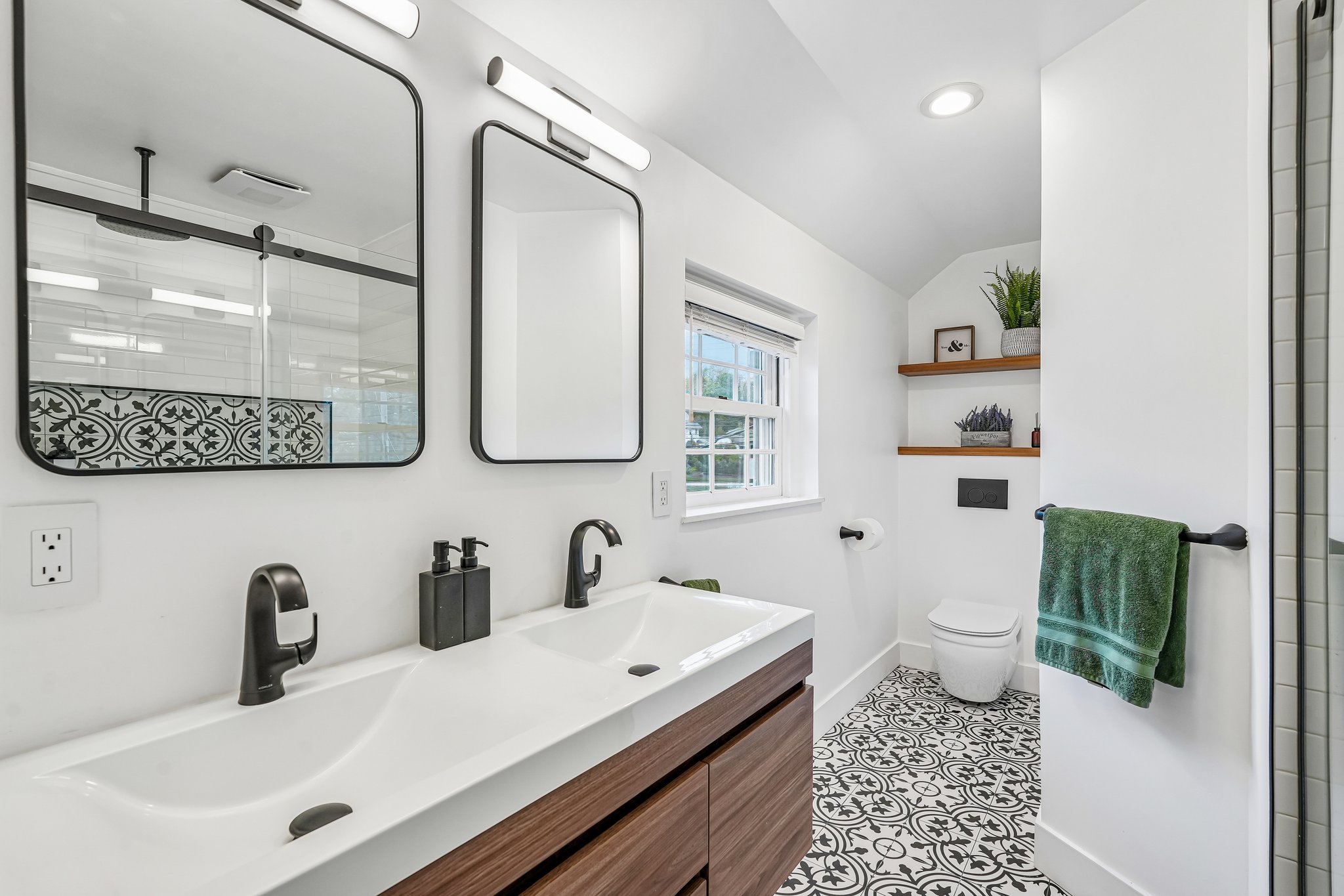 S Highwood Ave-S2904-038.jpg