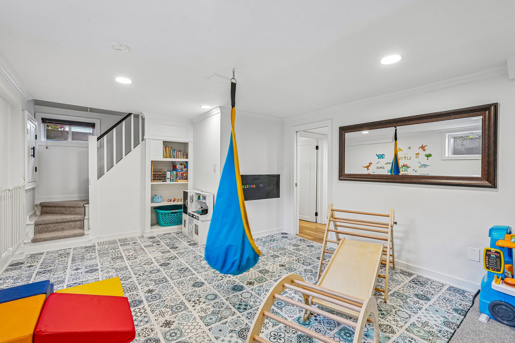 S Highwood Ave-S2904-050.jpg