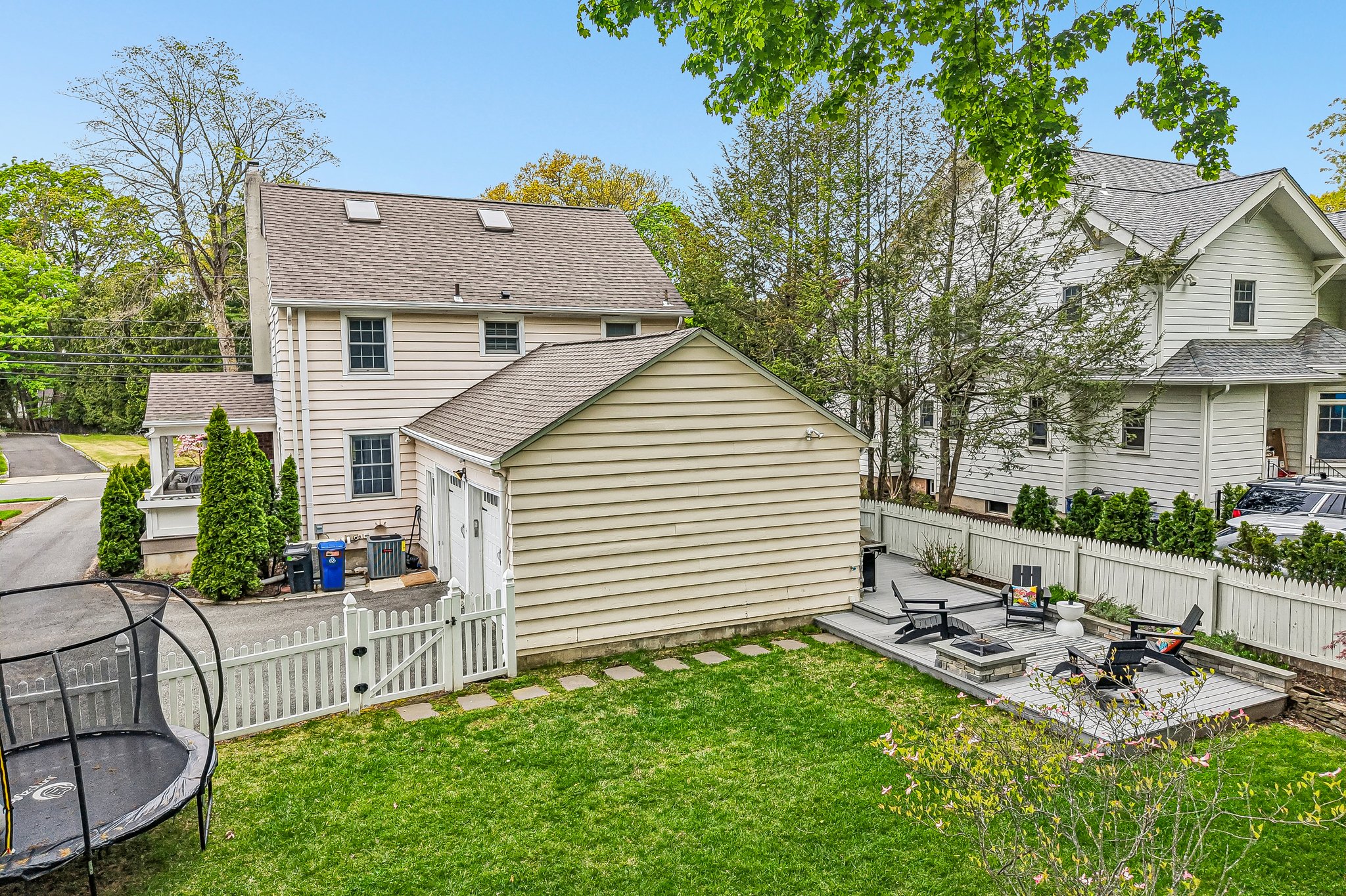 S Highwood Ave-S2904-072.jpg