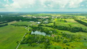  Photo 0
