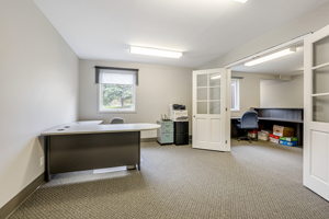  Photo 36