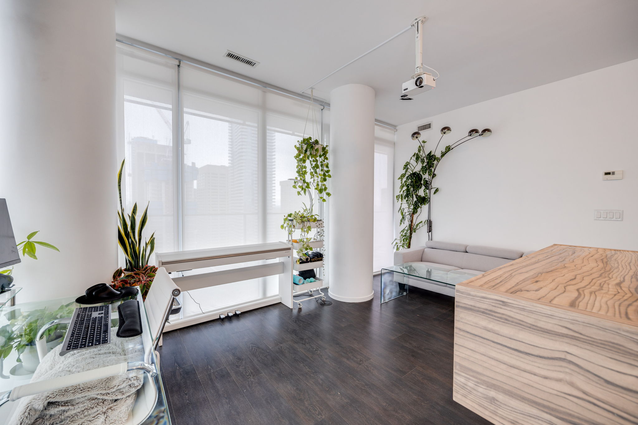 Toronto property showcase — delivered property photograph 3