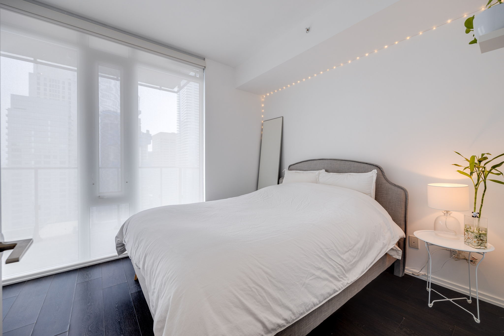 Toronto property showcase — delivered property photograph 16