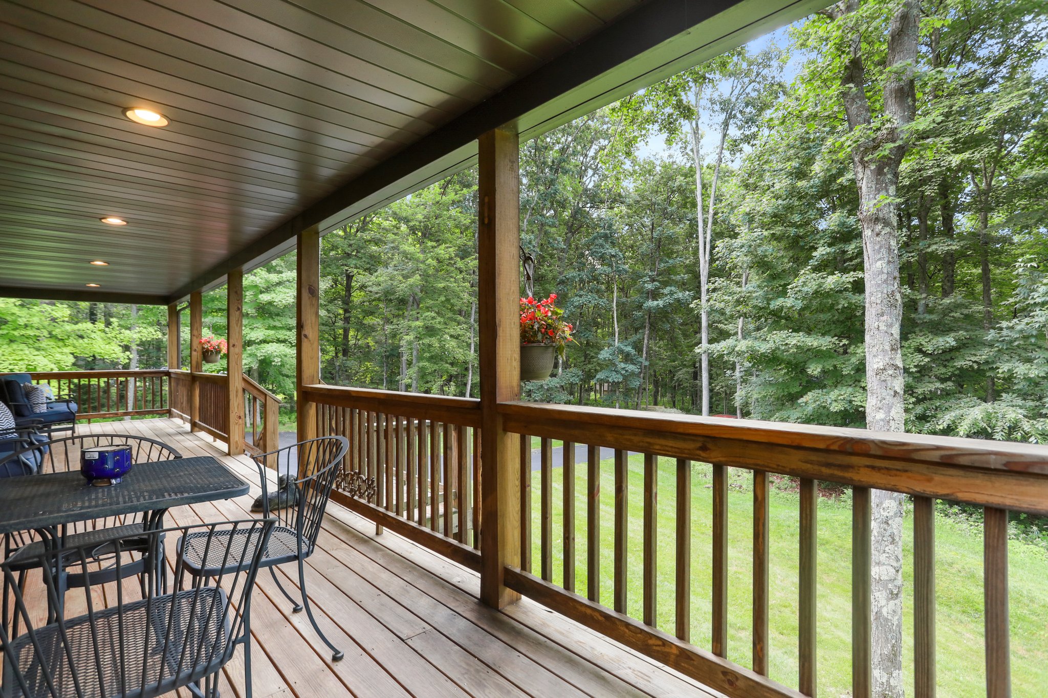 75 Sugar Maple Ln, McHenry, MD 21541, USA Photo 39