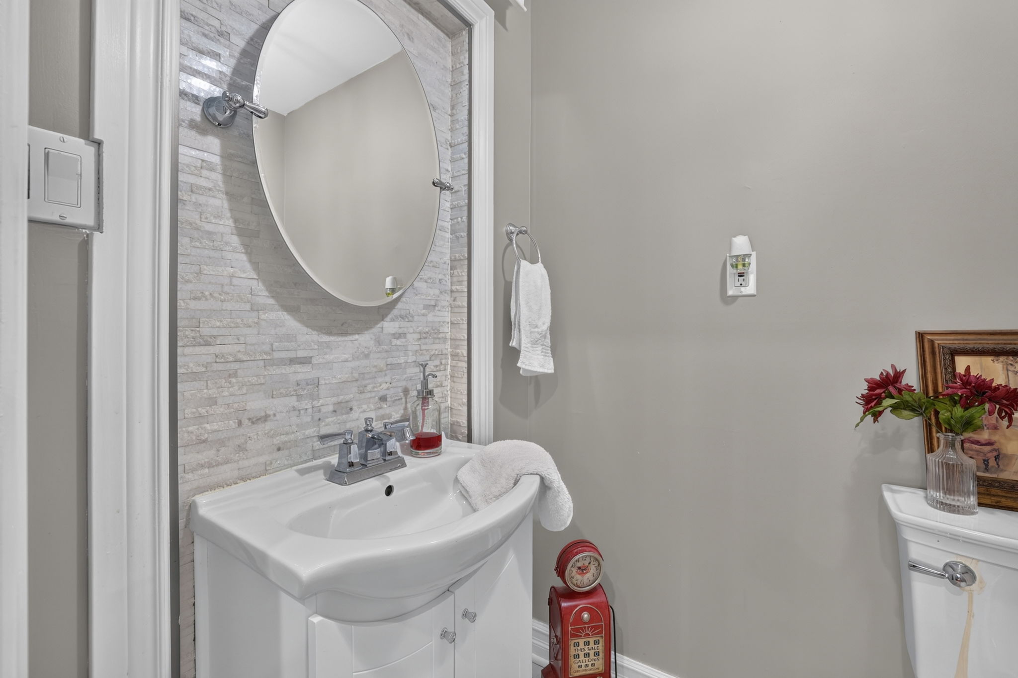  Photo 31