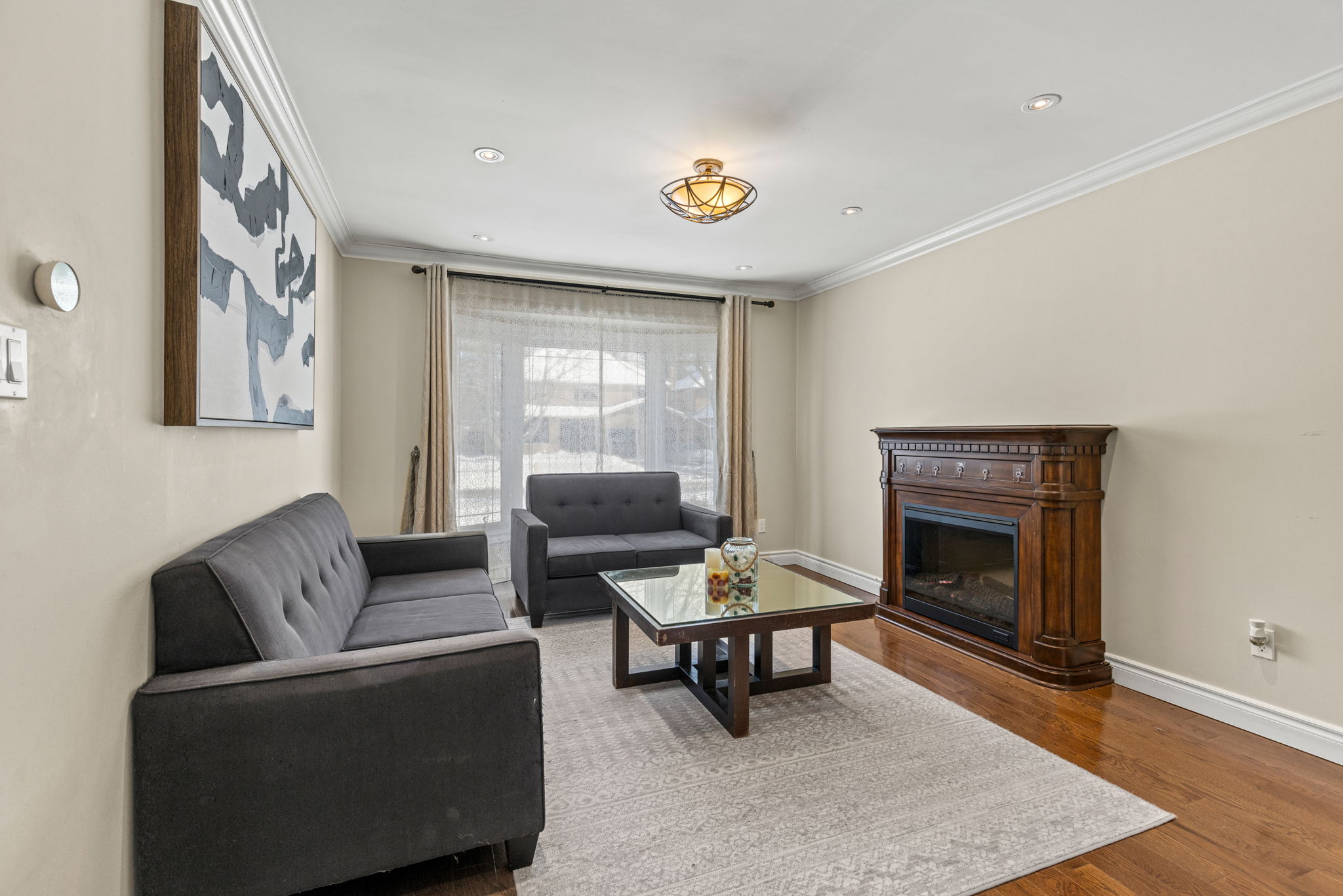 Toronto property showcase — delivered property photograph 3