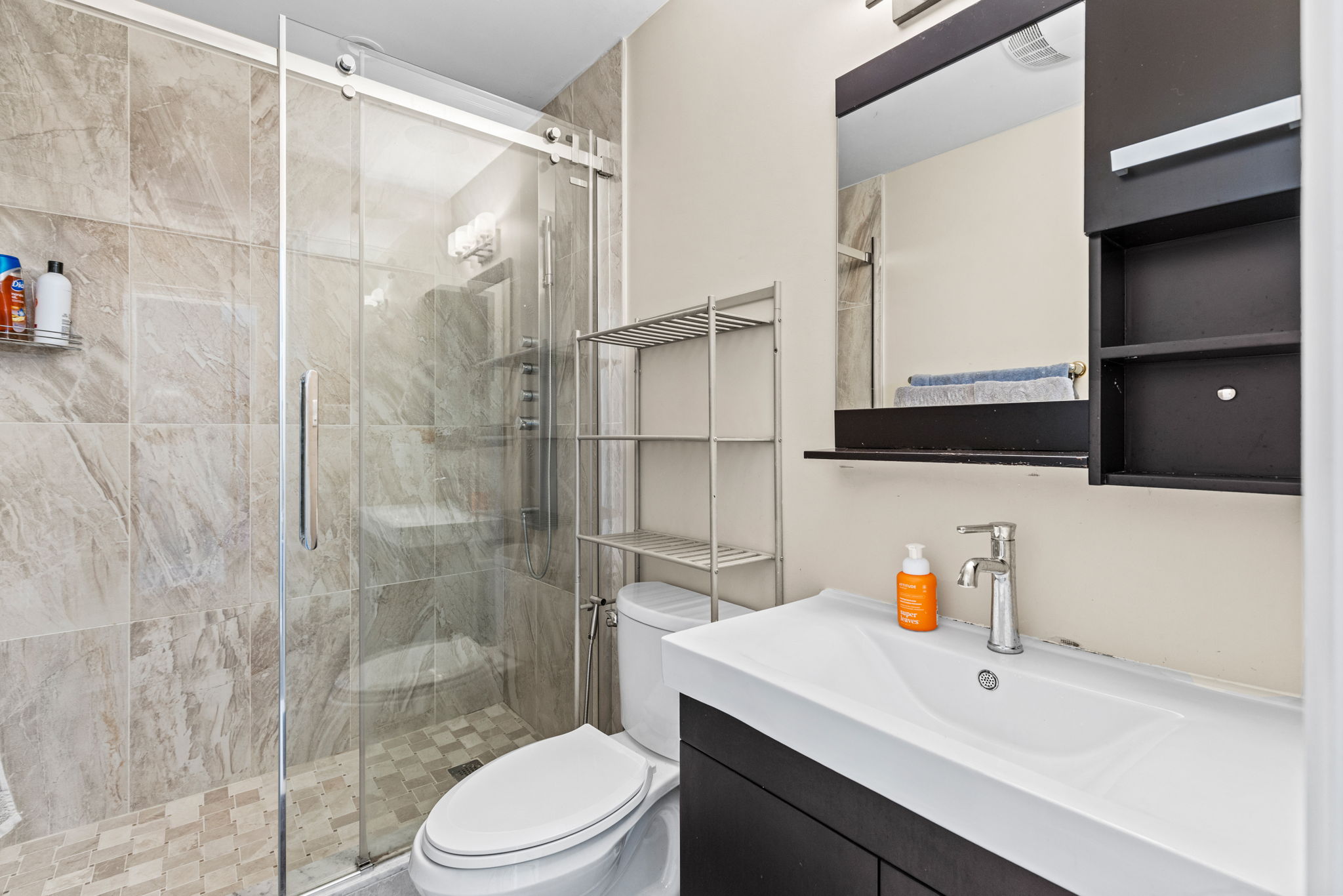 Toronto property showcase — delivered property photograph 14