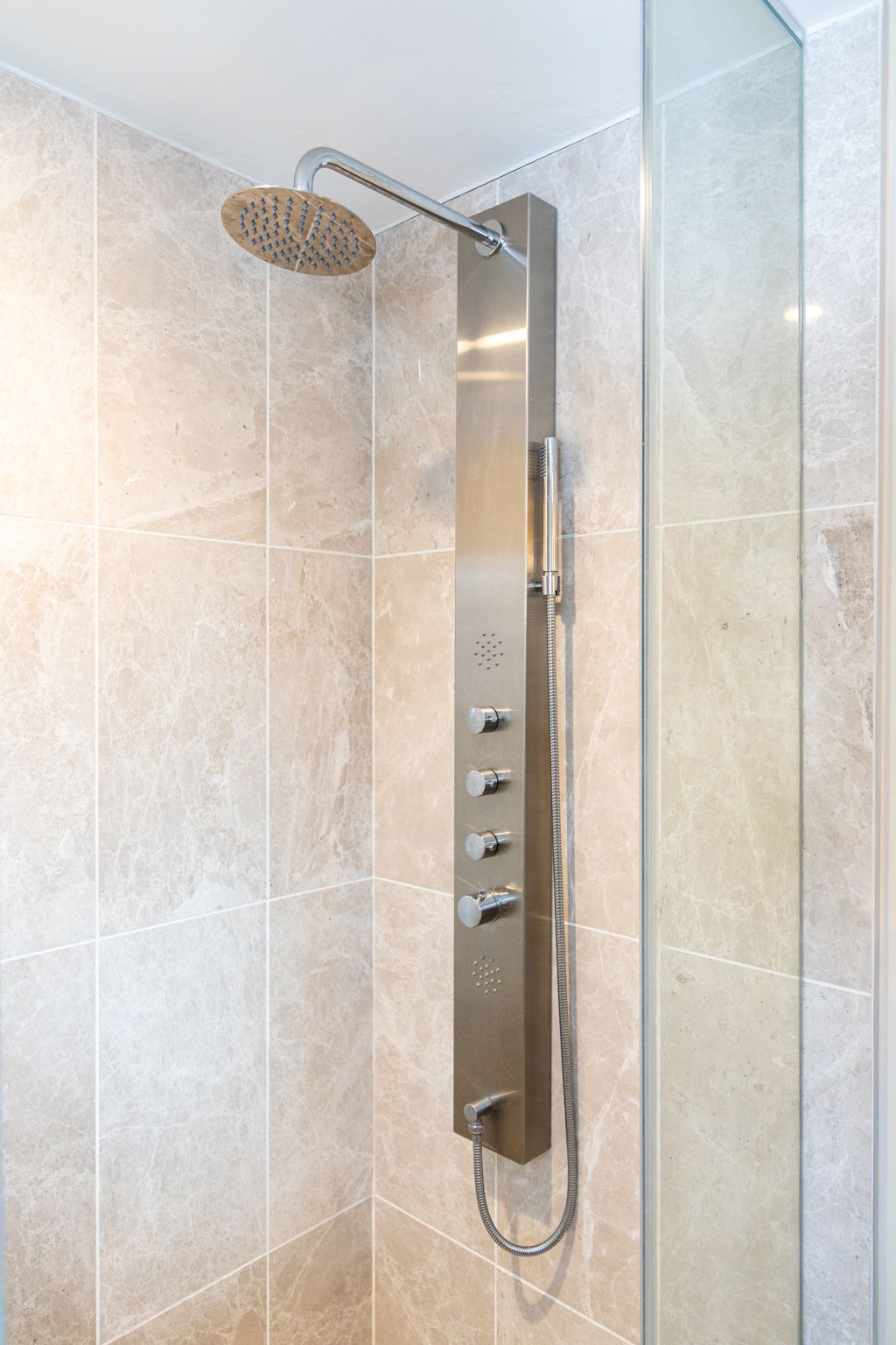 Toronto property showcase — delivered property photograph 32
