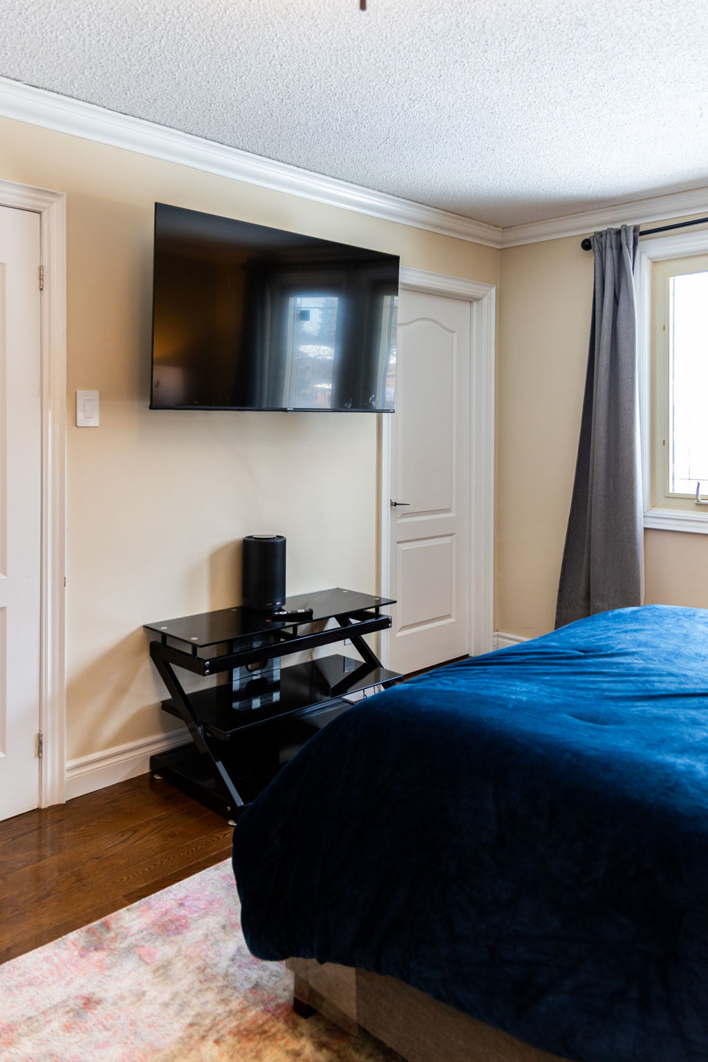 Toronto property showcase — delivered property photograph 35