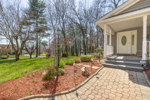 75 Wrights Brook Dr, Somers, CT 06071, USA Photo 10