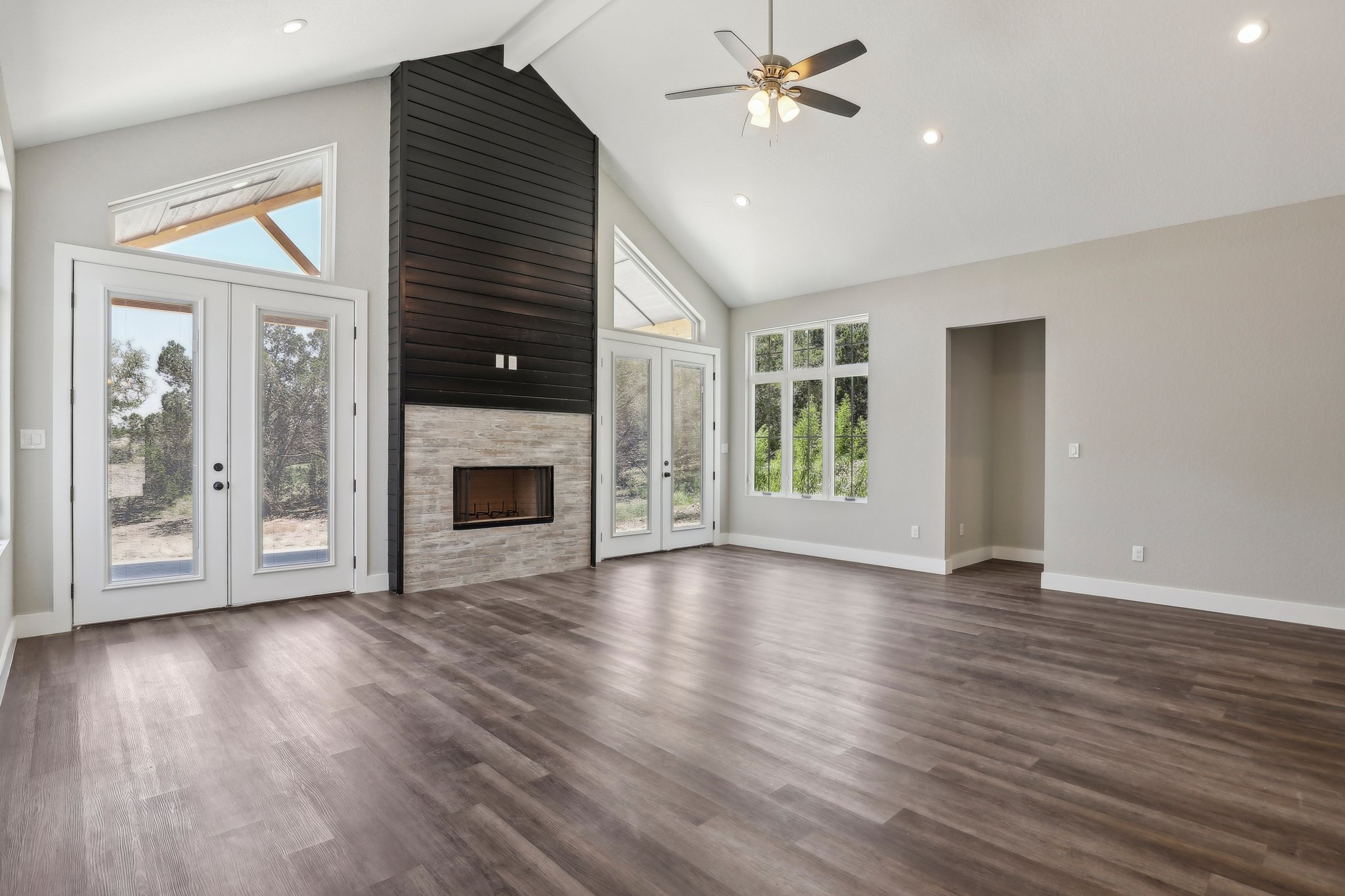 La Paloma Dr-006.jpg