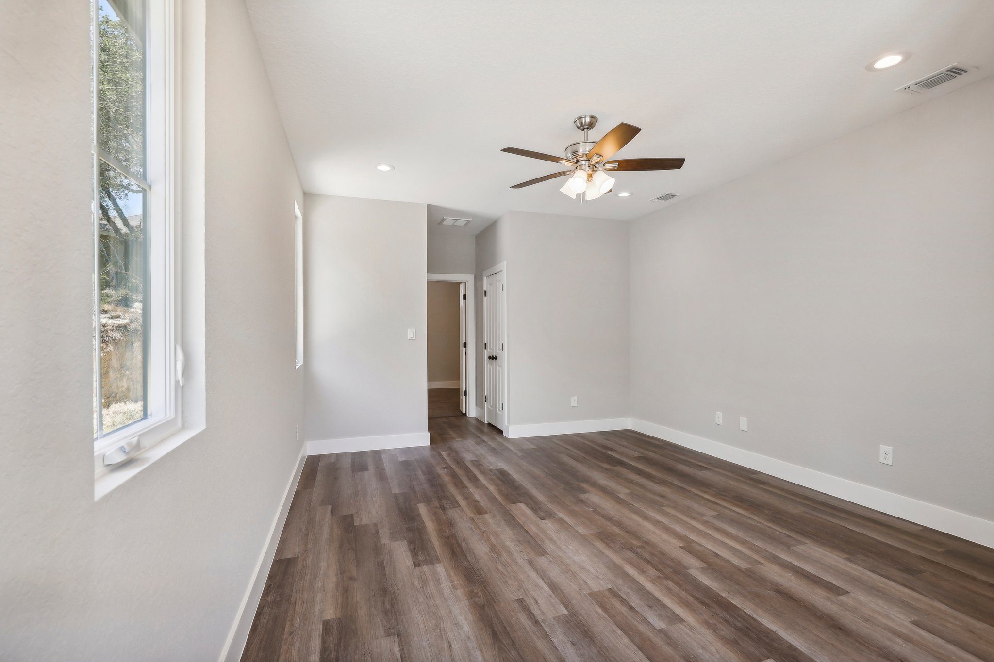 La Paloma Dr-018.jpg