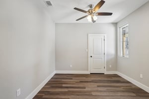 La Paloma Dr-027.jpg