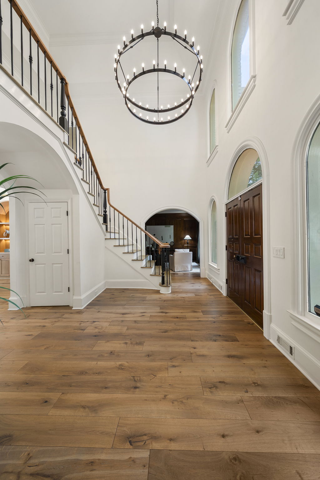 Two story foyer