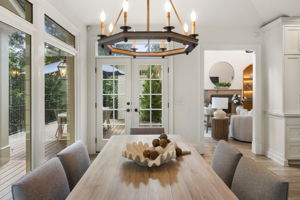 Breakfast room
