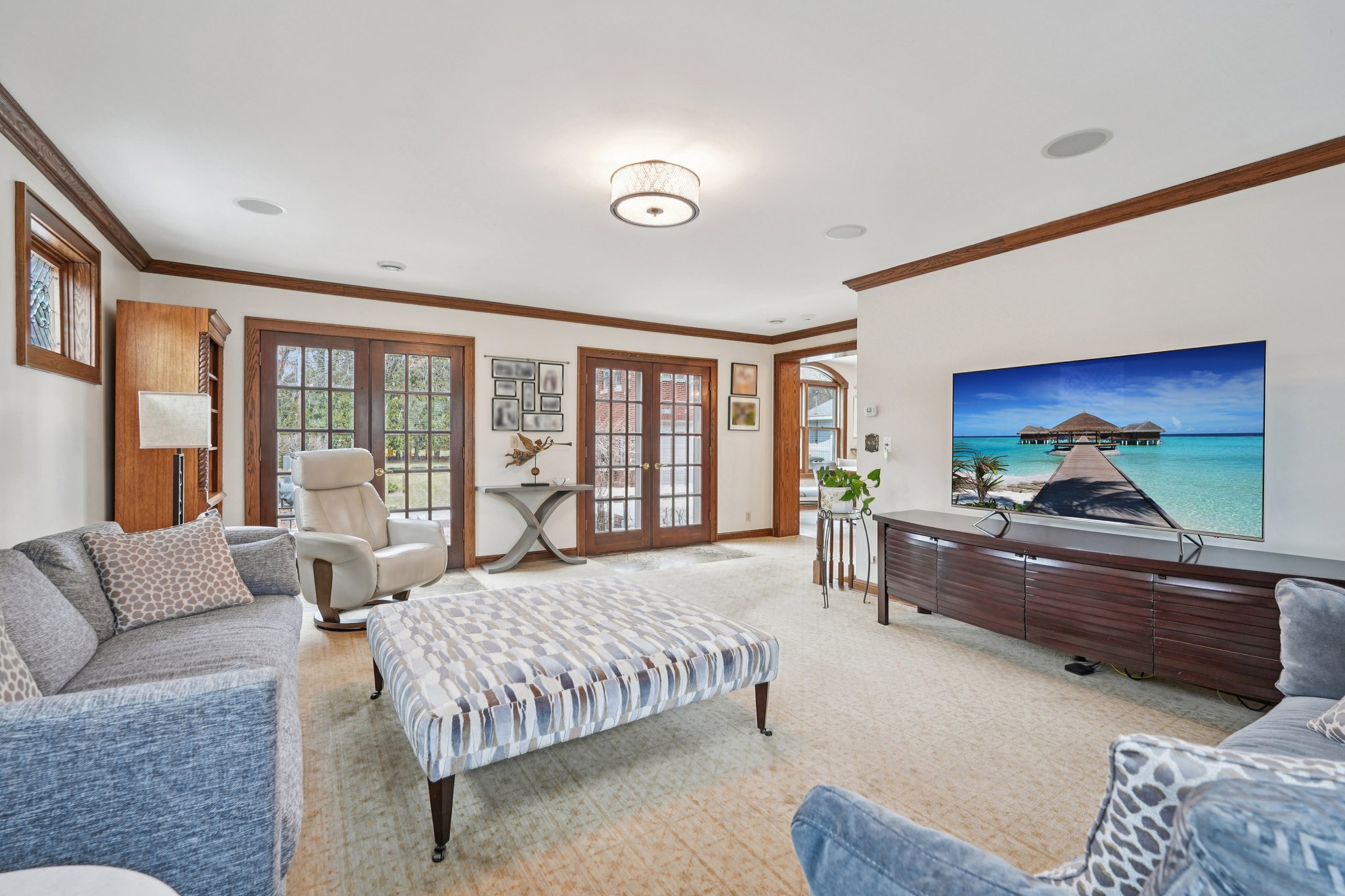 Hillcrest Dr-S1103-016.jpg