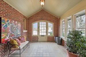 Hillcrest Dr-S1103-007.jpg