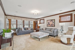 Hillcrest Dr-S1103-014.jpg