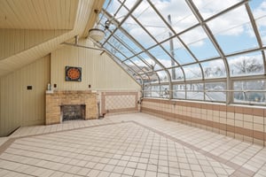 Hillcrest Dr-S1103-049.jpg