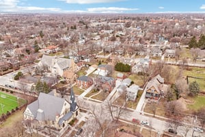 Hillcrest Dr-S1103-062.jpg