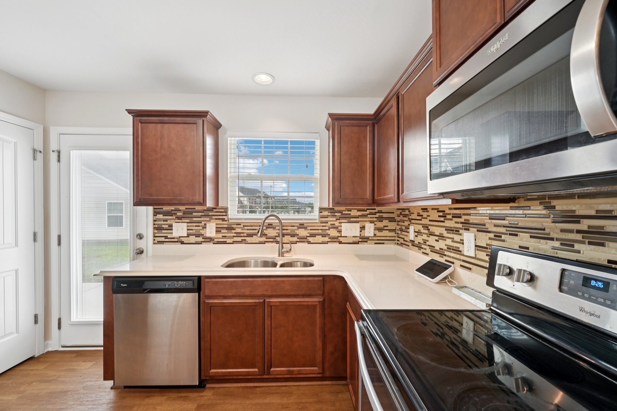 Oliver Park Dr-S2308-015.jpg