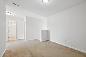 Oliver Park Dr-S2308-028.jpg