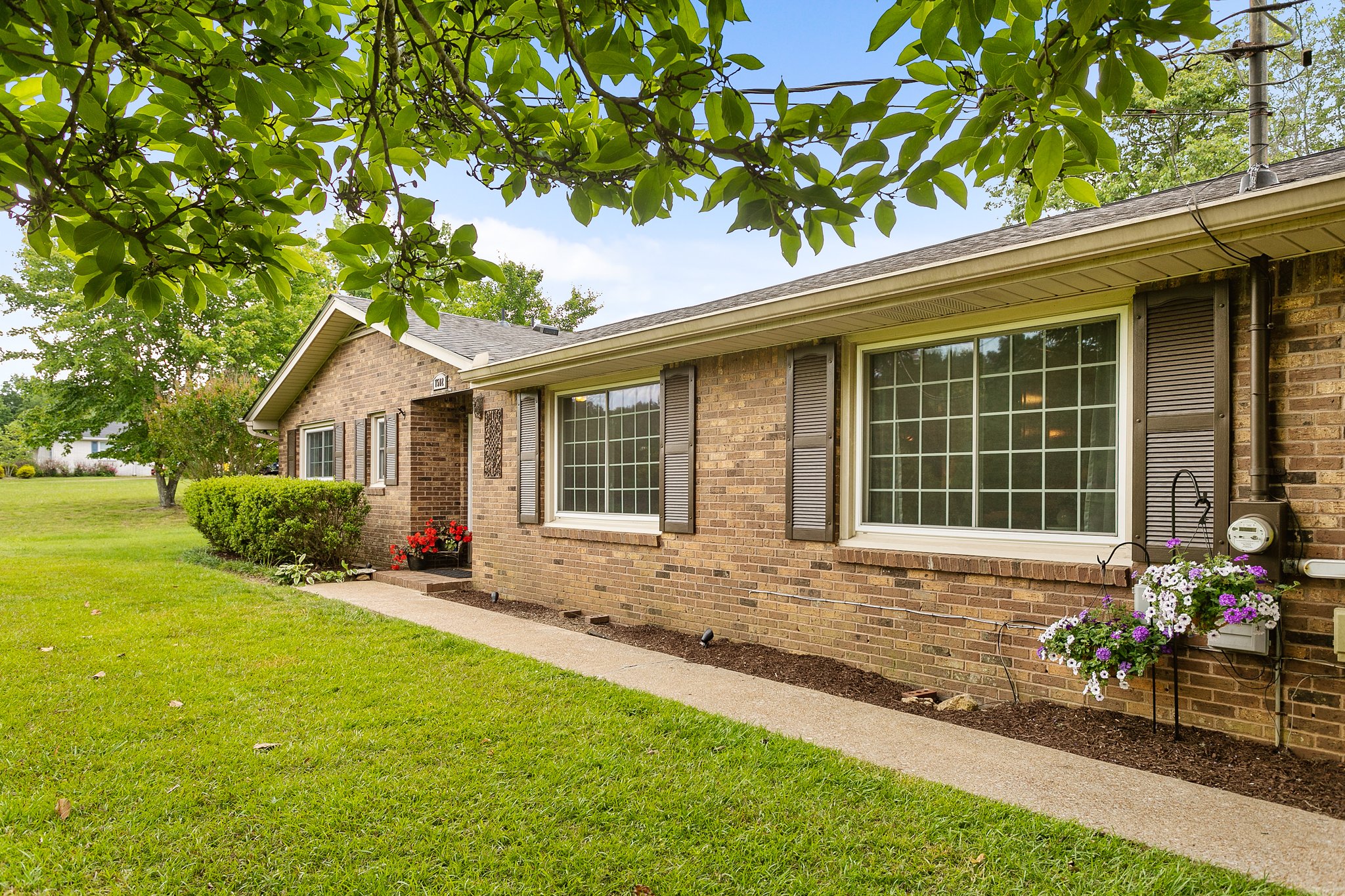 Welcome to 7502 King Rd