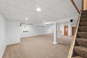  Photo 36