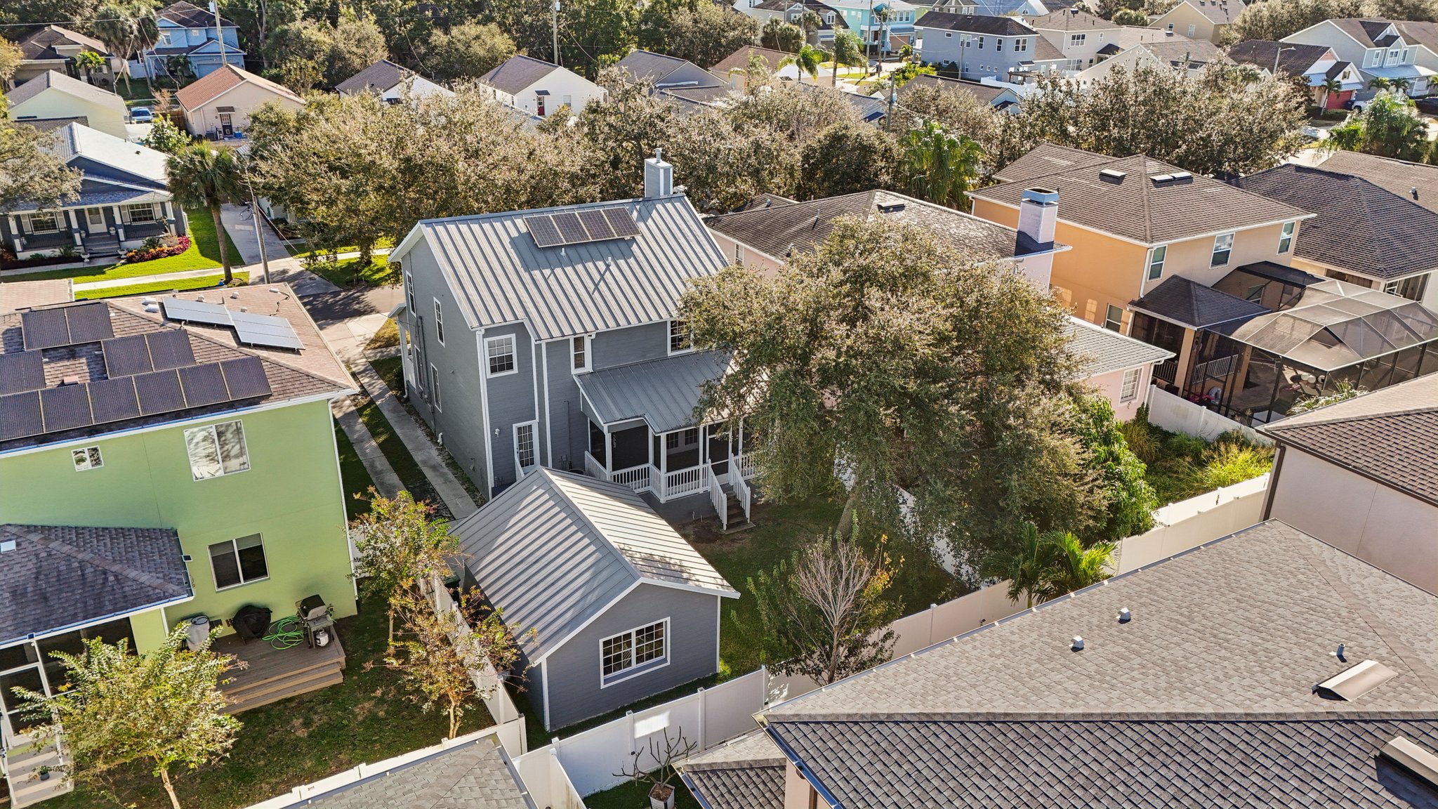 S Mascotte St-S3011-051.jpg