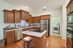 S Mascotte St-S3011-013.jpg