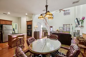 S Mascotte St-S3011-014.jpg