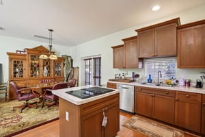 S Mascotte St-S3011-016.jpg