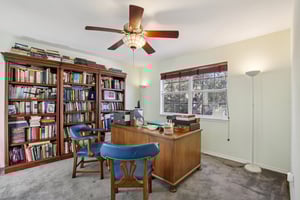 S Mascotte St-S3011-023.jpg