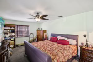 S Mascotte St-S3011-030.jpg