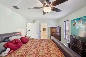 S Mascotte St-S3011-031.jpg