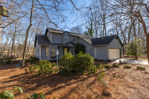 7508 Center Grove Ct-3