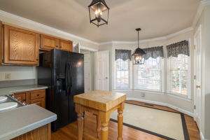 7508 Center Grove Ct-10