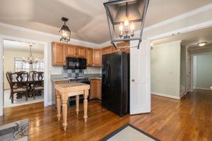 7508 Center Grove Ct-13