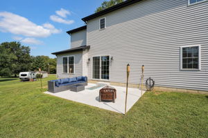  Photo 41