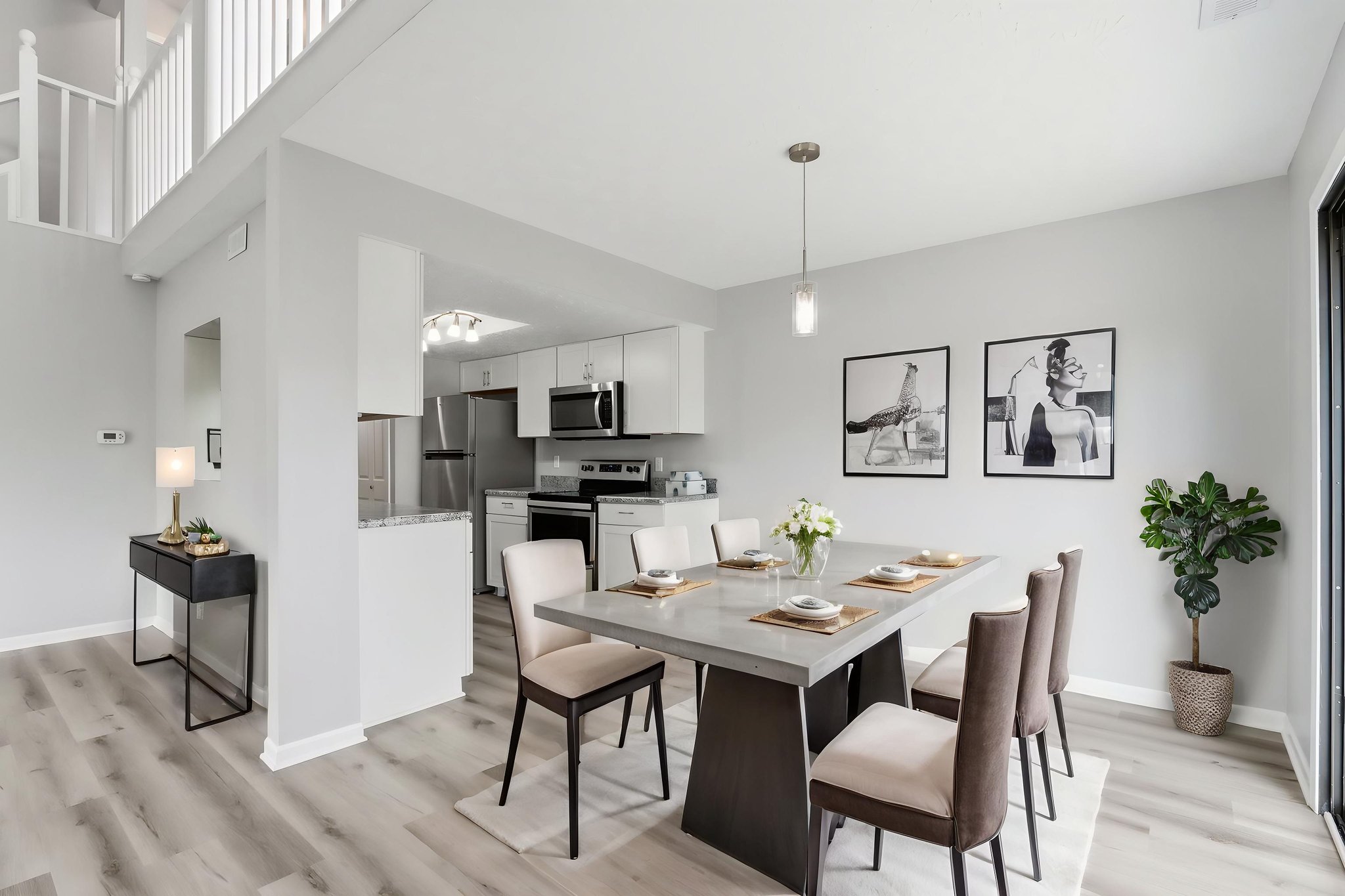 _MG_2704 virtually staged.jpeg