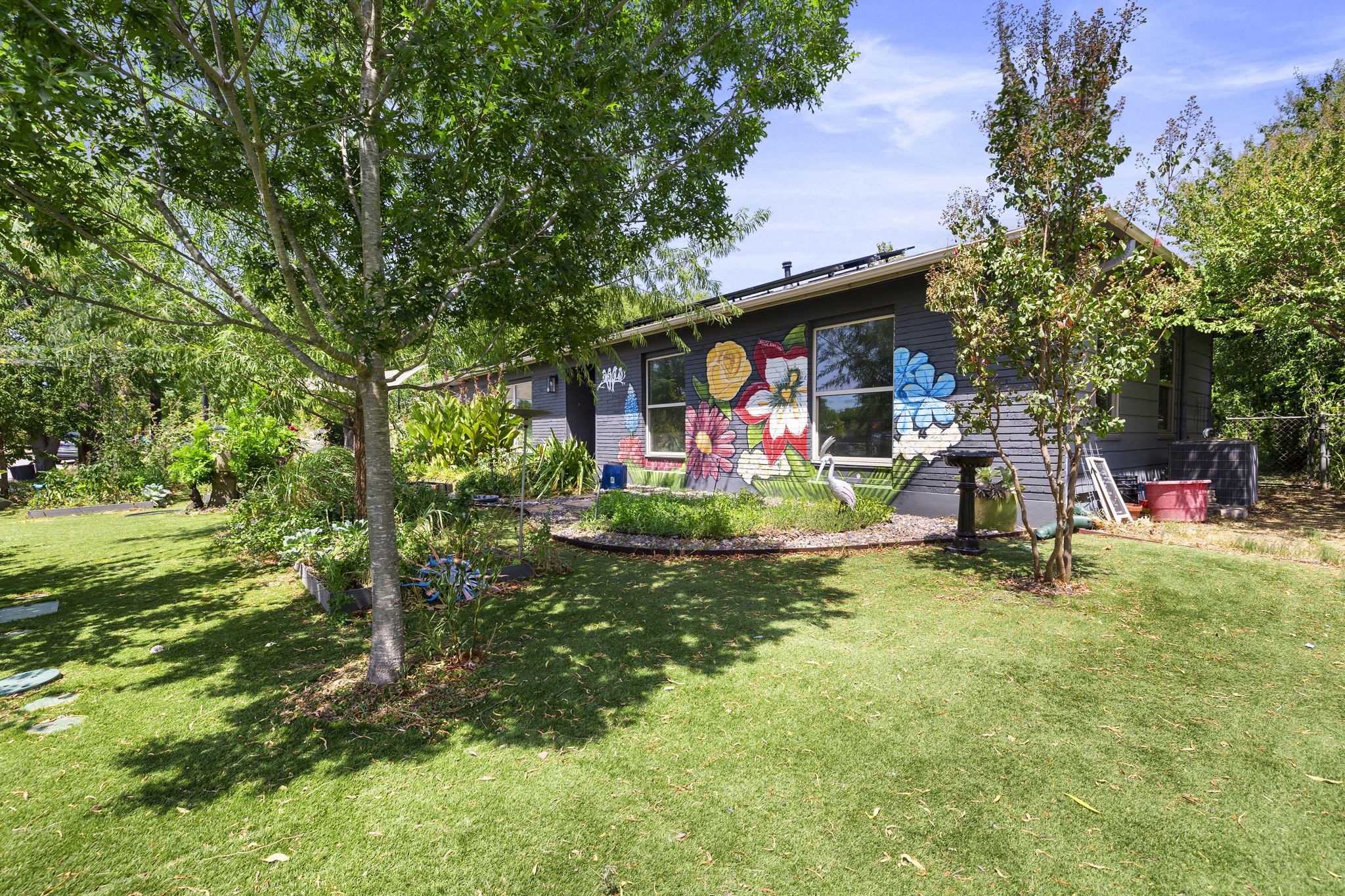 7508 Meadowview Ln, Austin, TX 78752, USA Photo 3