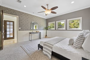 7508 Meadowview Ln, Austin, TX 78752, USA Photo 15