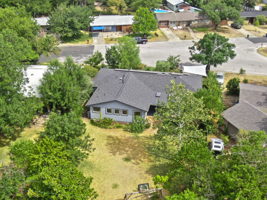 7508 Meadowview Ln, Austin, TX 78752, USA Photo 41