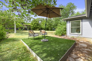 7508 Meadowview Ln, Austin, TX 78752, USA Photo 30