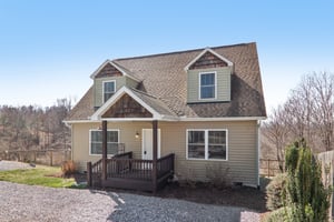 Hutch Mountain Rd-S0103-002.jpg