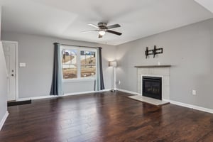 Hutch Mountain Rd-S0103-010.jpg