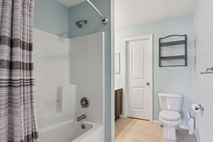 Hutch Mountain Rd-S0103-023.jpg