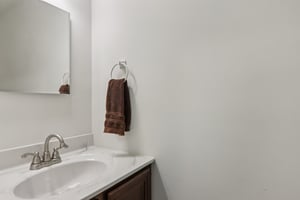 Hutch Mountain Rd-S0103-026.jpg