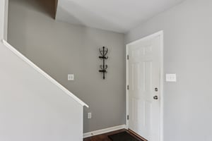 Hutch Mountain Rd-S0103-028.jpg